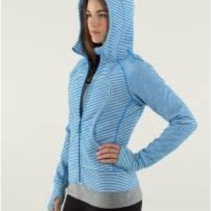 Lululemon scuba hoodie in excellent  used condition, sz 8